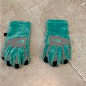 North Face Girls Gloves